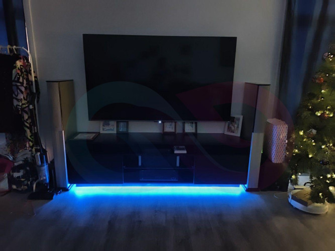 Тумба под тв Морена