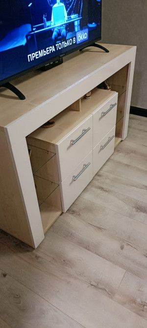 Тумба под тв Ланита