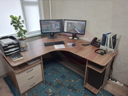 Угловой письменный стол Келли