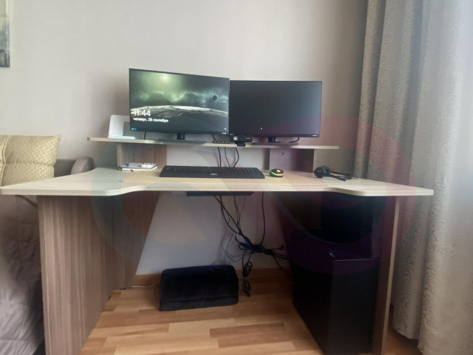 Стол компьютерный Макси